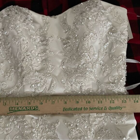 oleg cassini satin lace strapless trumpet beaded wedding‎ dress 6 - Picture 11 of 16